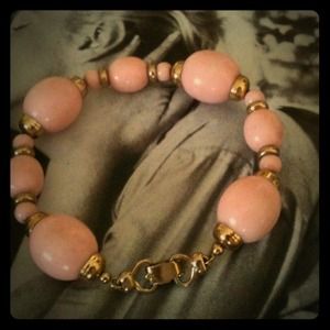 🌸 Vintage Bracelet 📦SOLD 📦