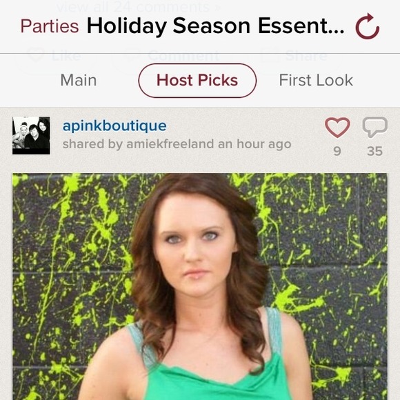 Green low back top π - Picture 3 of 4