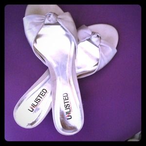 KennethCole Reaction Silver Heels