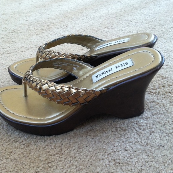 Steve Madden wedges - Picture 2 of 3