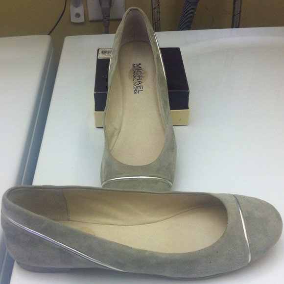 Sold - Picture 3 of 4