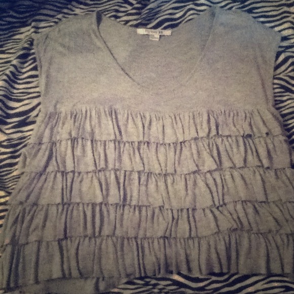 Light gray forever 21 ruffled crop top