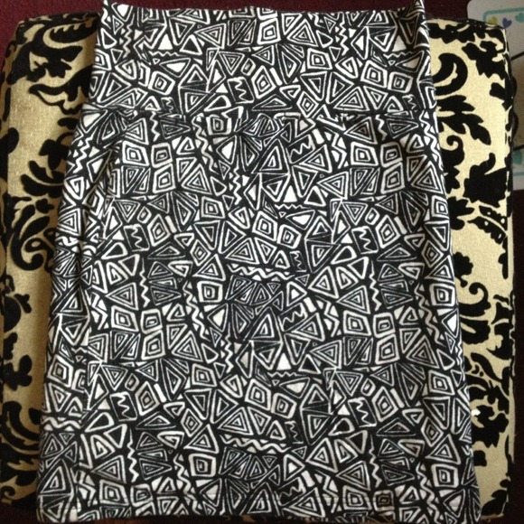 Forever 21 Geometric Print Stretch Skirt sz S