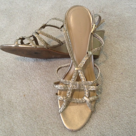 easy spirit  Shoes - Gorgeous Gold sandals!