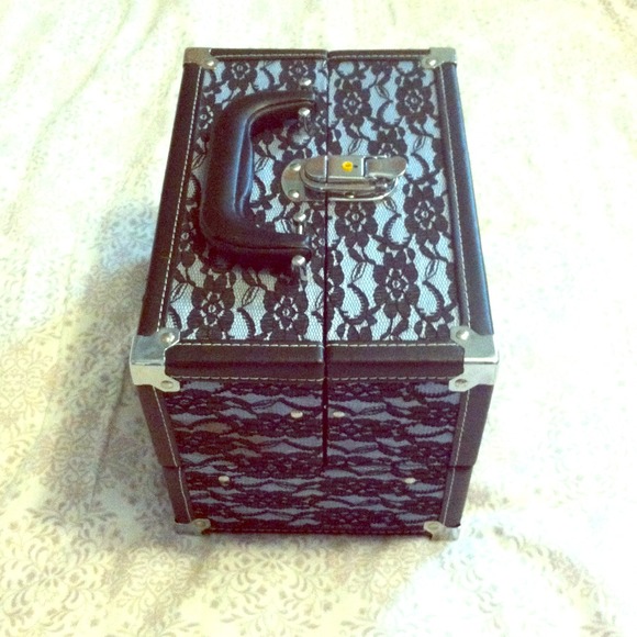 Caboodles Storage Case