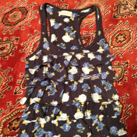 ❌❌SOLD❌❌Floral Abercrombie&Fitch