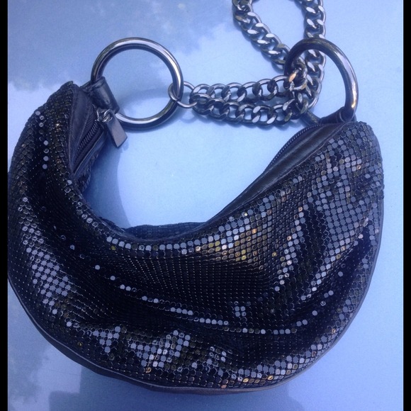Black sequined little party purse !!