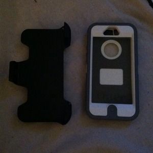 💥SALE💥Brand spankin new from otter box