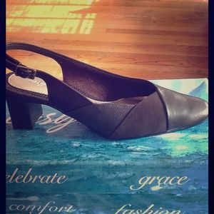 Wide Dark Brown Small Heels