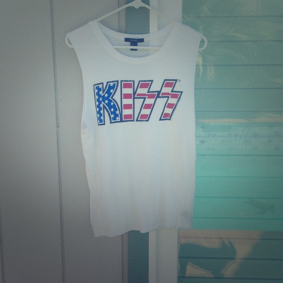 ✨SOLD✨KISS Tank