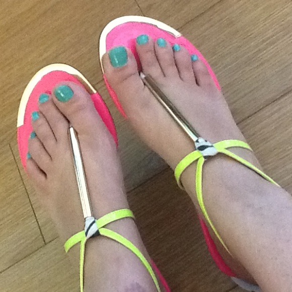 Not 4 Sale!!! Just Sharing!!! DV Neon Zebra Stella