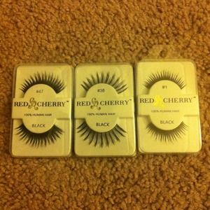 Red cherry lashes