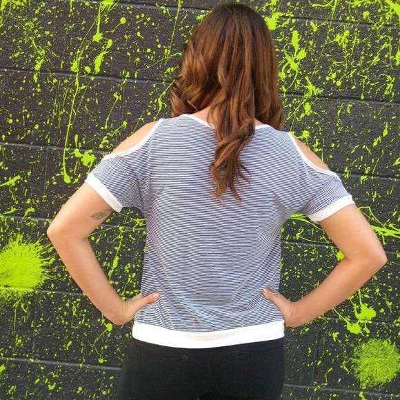 Sand/white studded top - Picture 4 of 4