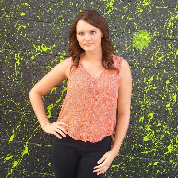 🎉🎈Rusted/white top 🎈🎉 - Picture 4 of 4