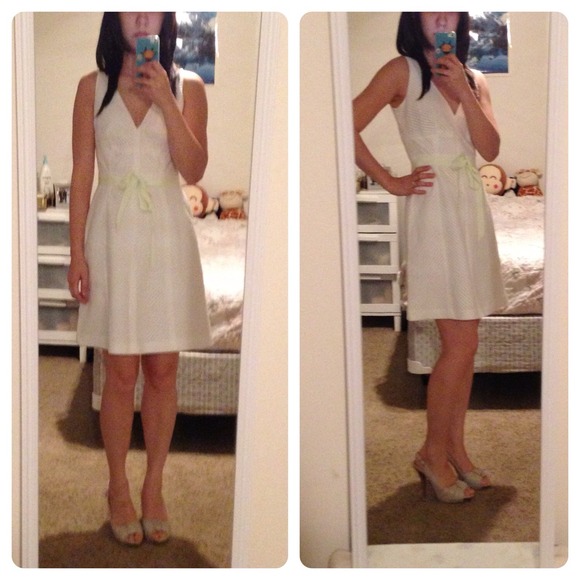 Banana Republic White Dress - Picture 3 of 3