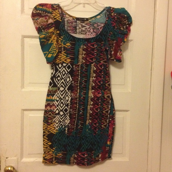 Forever 21 Tribal Print Puffed Sleeve Dress sz S