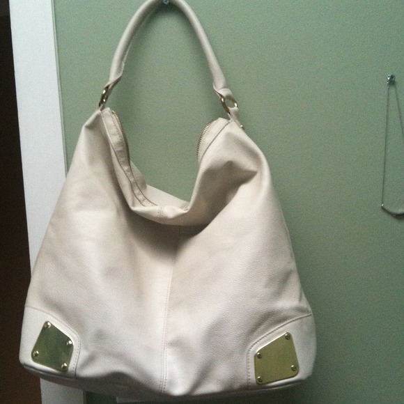 Cream fashion hobo 14H 14.5 L 13W