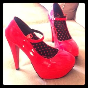 Sexy - Red high heels size 10