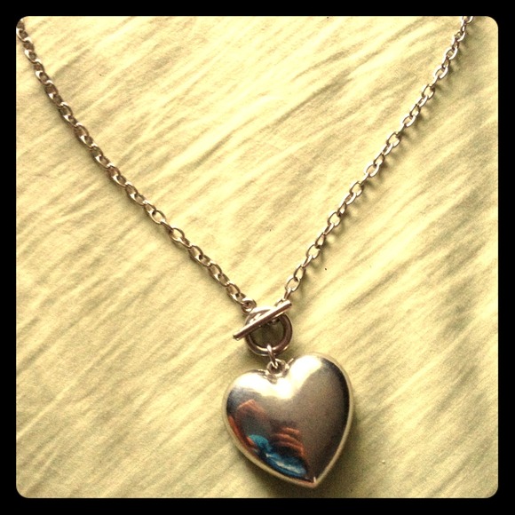 Silver heart necklace