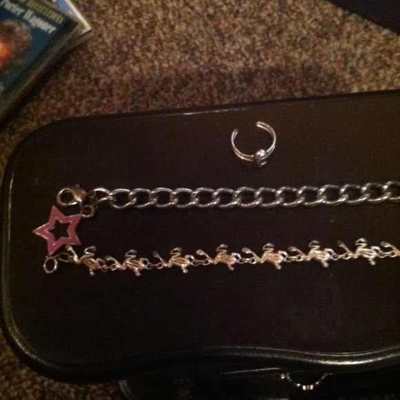 1 toe ring, one charm bracelet, 1 froggy bracelet