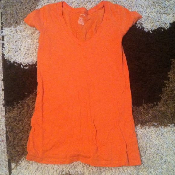 Orange tee shirt
