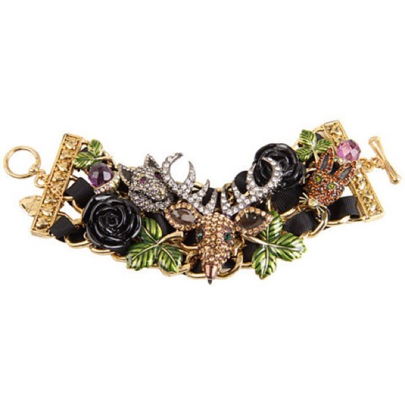 🆕Betsey Johnson Dark Forest Reindeer Bracelet