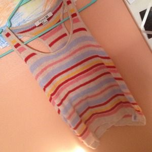 Forever 21 sleeveless shirt