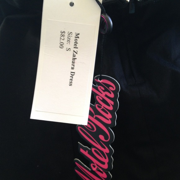 SOLD: Little black dress - Picture 4 of 4