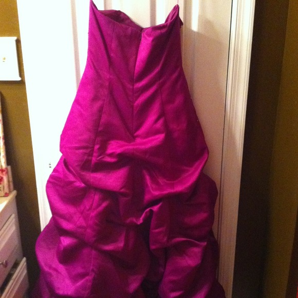 Used twice prom dress - Picture 3 of 4