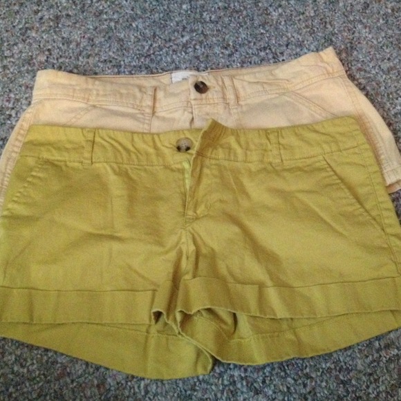 Bundled Yellow Short Set- Hollister And CO