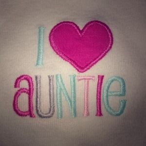 I 💜 Auntie Onesie!