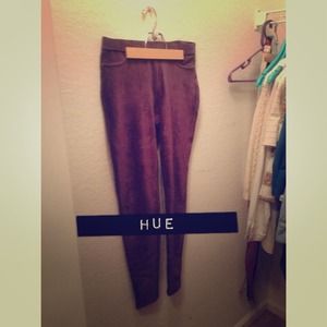 Hue leggings in brown corduroy.