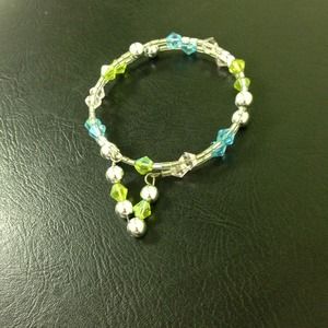 🎉SALE🎉Huggie Beads Bracelet