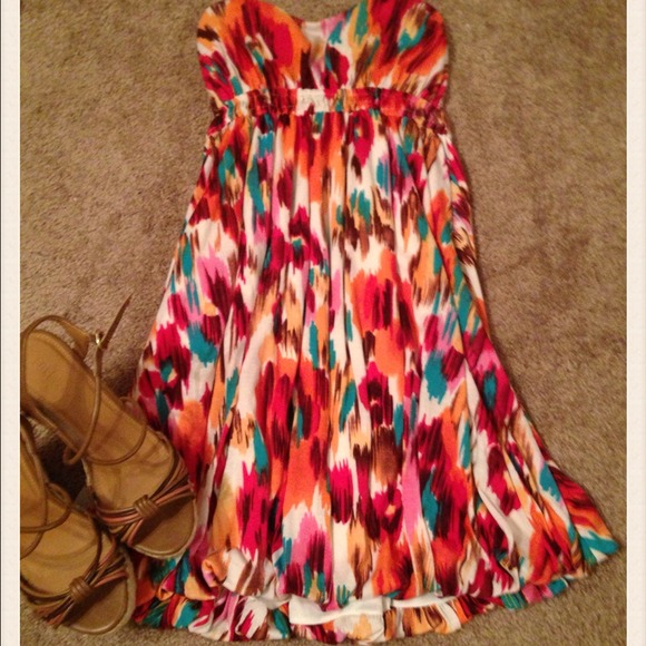 Strapless Patterned Sun Dress NWOT - Picture 1 of 3