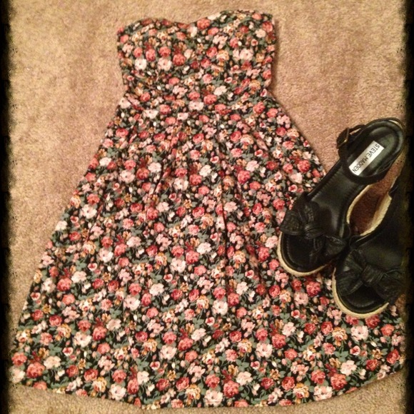 Strapless Floral Dress - Picture 1 of 4