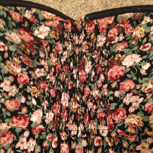 Strapless Floral Dress - Picture 3 of 4