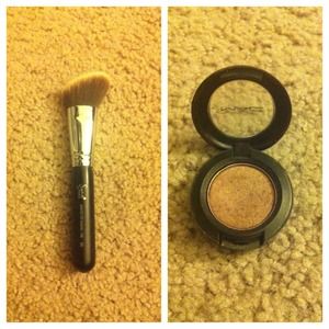 Mac Sable Eyeshadow and Sigma F84 Brush