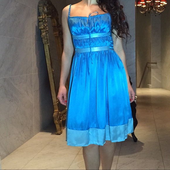 🚫SOLD🚫CHLOE Blue Silk Dress - Picture 2 of 4