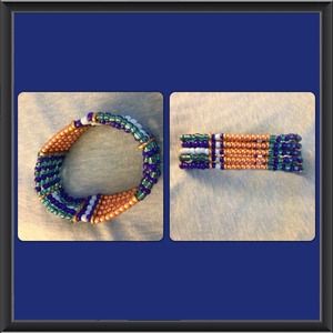 🎉REDUCED🌟Blue tones bead Stretch Bracelet
