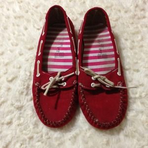 Red shoes.. Really good condition!