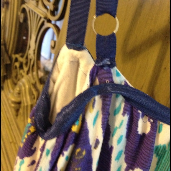 IKAT Dress - Picture 4 of 4