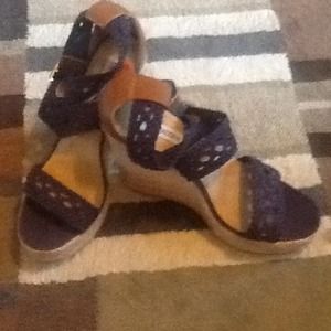 Steve Madden blue wedges
