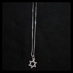 Star David necklace✨3/$10✨