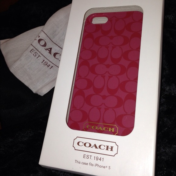 TRADED!!๐Coach iphone 5 case๐ - Picture 2 of 2