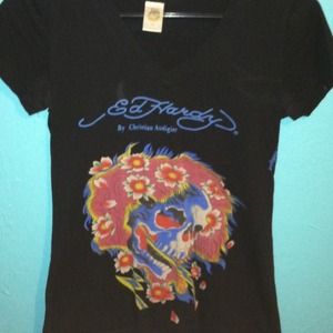 Ed Hardy V neck