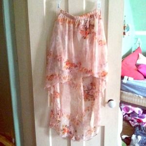 High low skirt 💆NEVER WORN💆