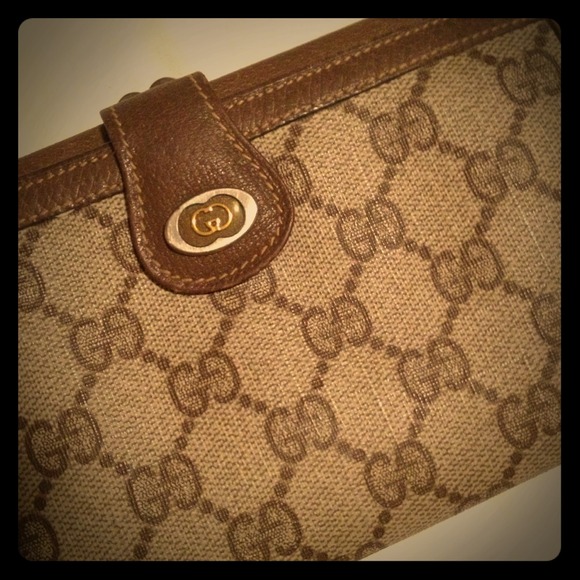 ✖SOLD ✖Vintage Gucci Wallet