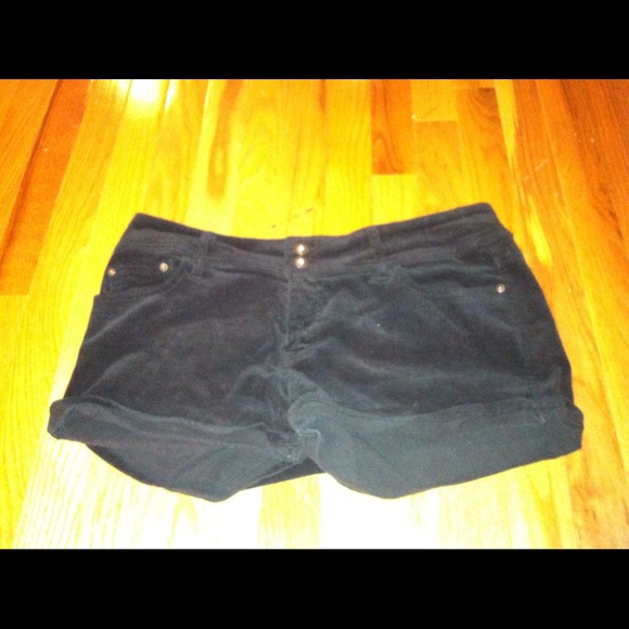 Corduroy black shorts