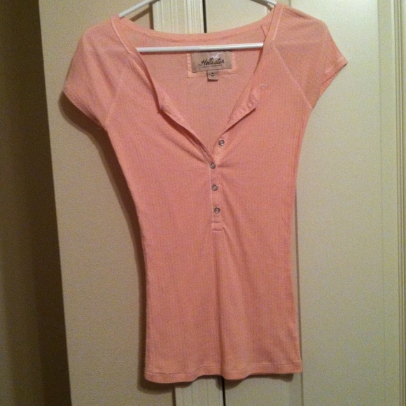 Hollister light pink buttoned shirt!