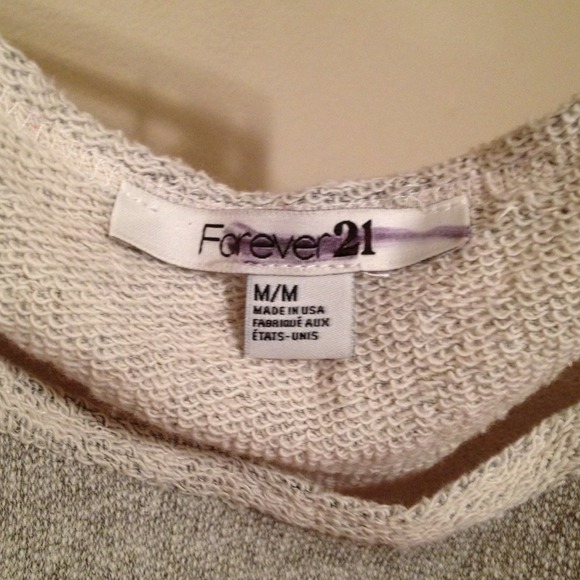 Forever 21 crop top - Picture 2 of 4